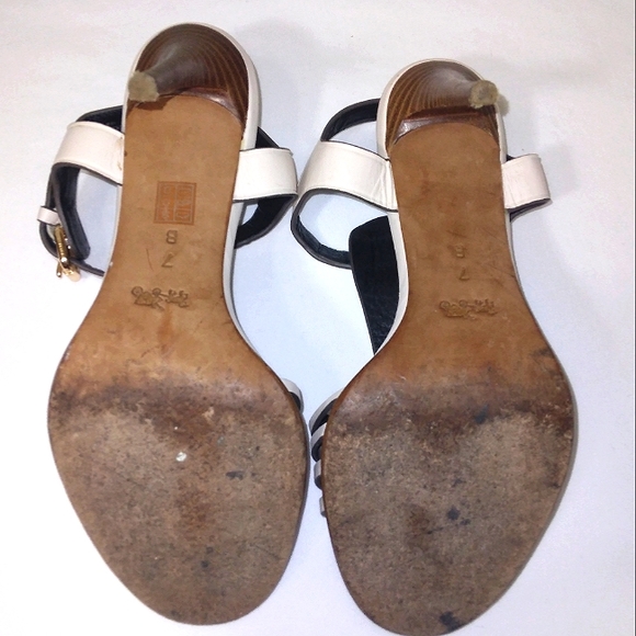 COACH 'Izzy' Genuine Leather Heeled Sandal in Chalk Sz 7B - Picture 10 of 14